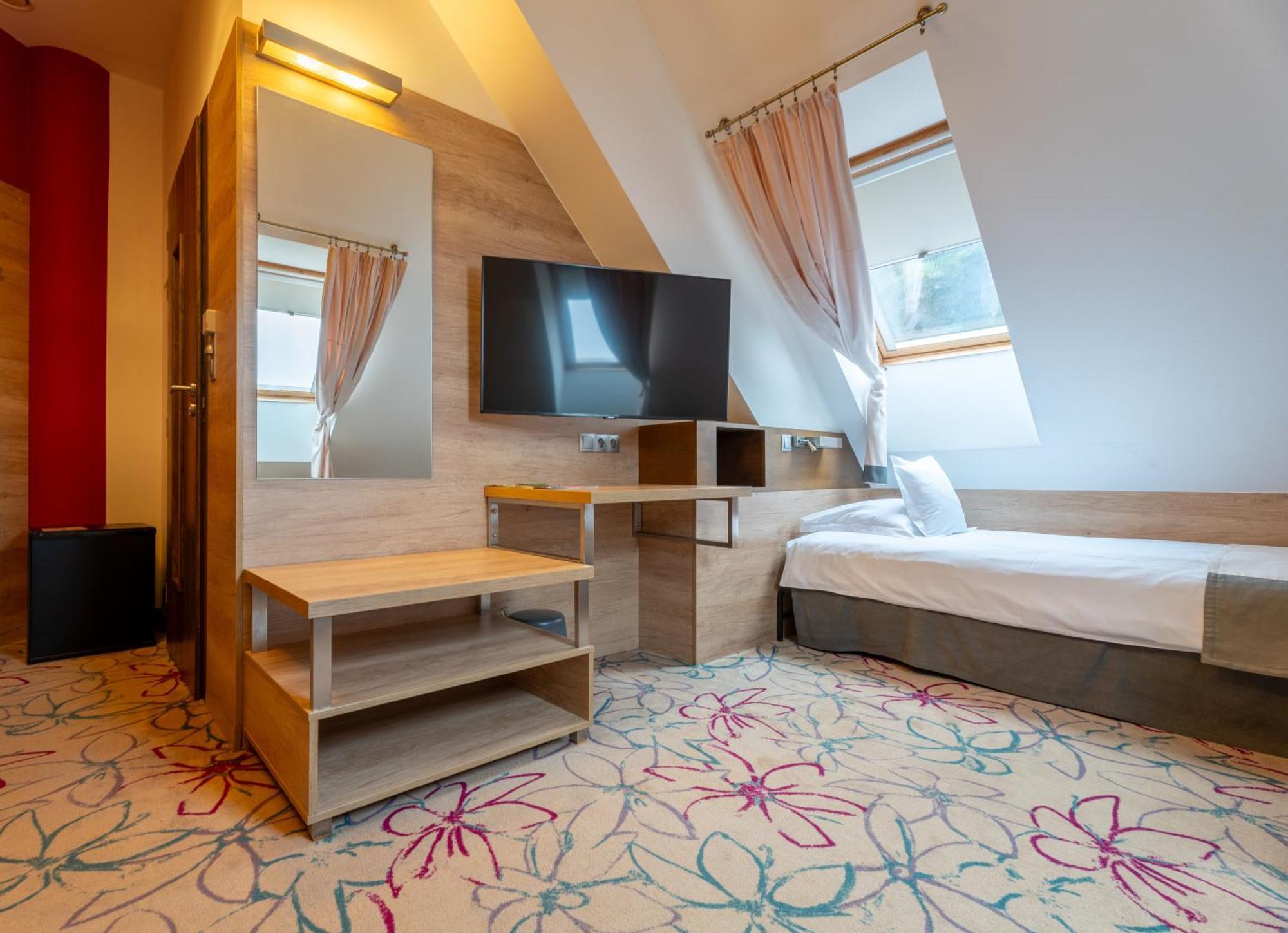 Hotel & Spa Czarny Gron Rzyki Room photo